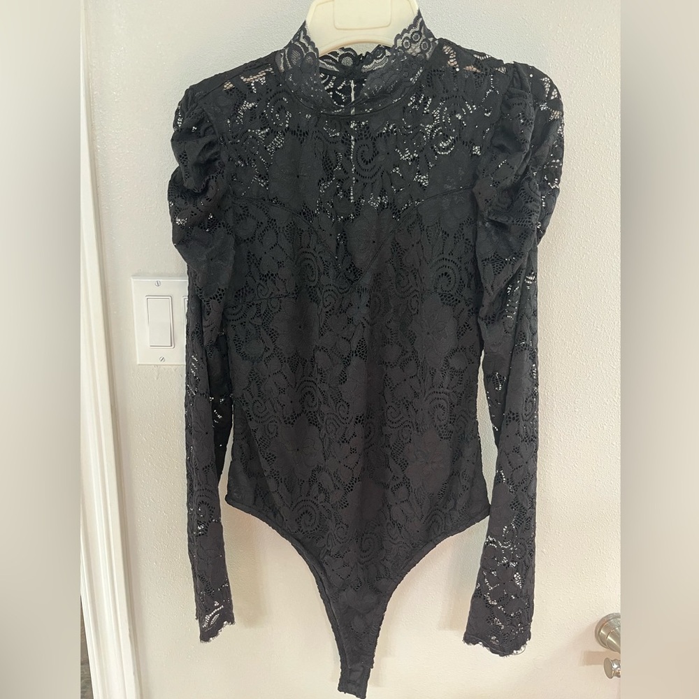 Lulus NWT Elegant Black Lace Bodysuit